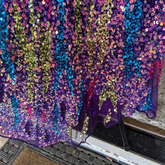 Iridescent Purple Prom Dres - Picture 8 of 8